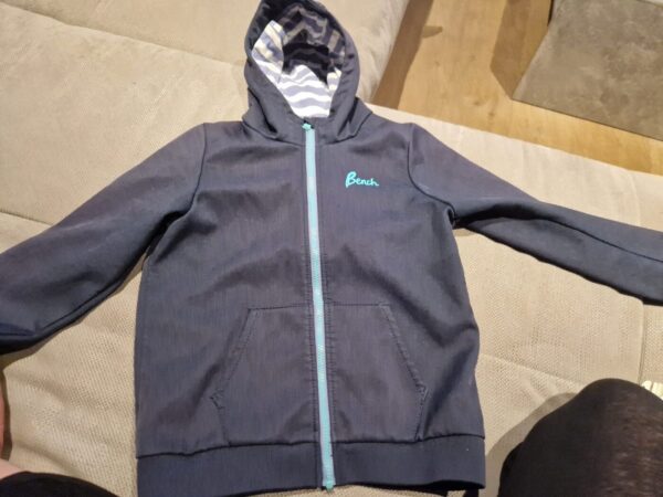 Jacke Bench wie Neu 152